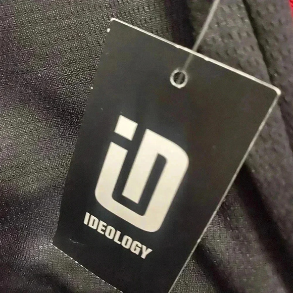 Big Boys Bundle - Marvel Long Sleeve Tee, Ideology and Unvibe Short Sleeve Tees. - Picture 5 of 9